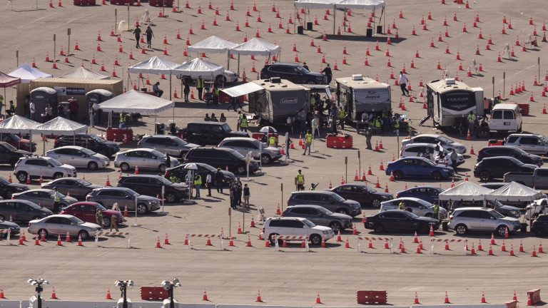 САЩ много близо до 400 000 починали от COVID-19